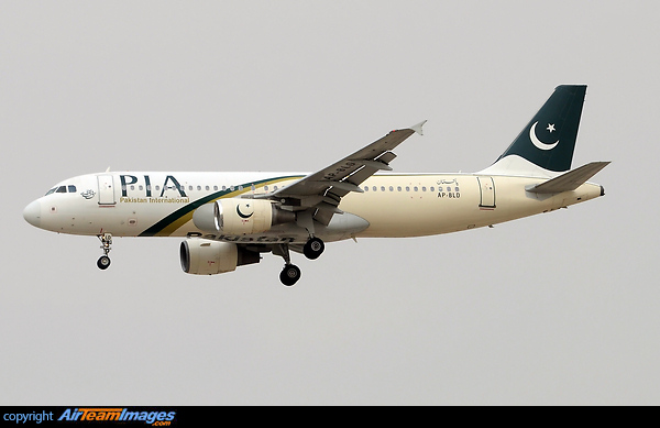 PIA Airbus A320 AP-BLD, flight PK8303 from Lahore, crashed while landing at Karachi on 22nd May 2010 Airbus A320-214