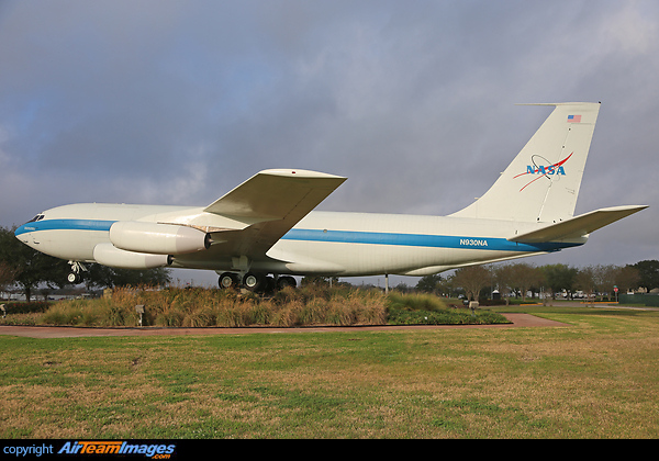 This KC-135 was used by NASA for reduced gravity training and also scenes from the film Apollo 13 were filmed inside the aircraft. It is now on display at Ellington airfield. Boeing KC-135A