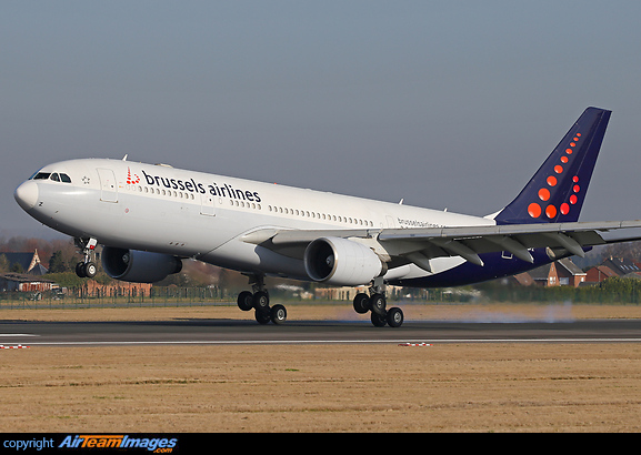 Airbus A330-223 Airbus A330-223