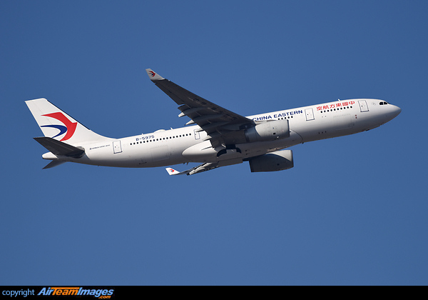 Airbus A330-243 Airbus A330-243