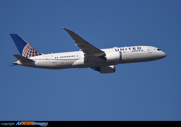 Boeing 787-8 Dreamliner Boeing 787-8 Dreamliner