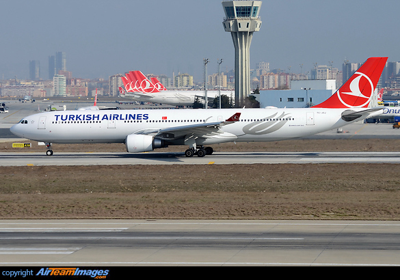 Airbus A330-303 Airbus A330-303