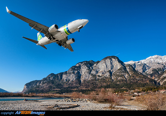Boeing 737-7K2 Boeing 737-7K2