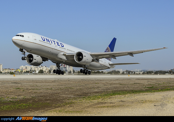 Boeing 777-224/ER Boeing 777-224/ER
