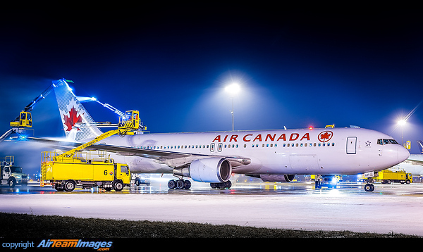 Boeing 767-375/ER Boeing 767-375/ER