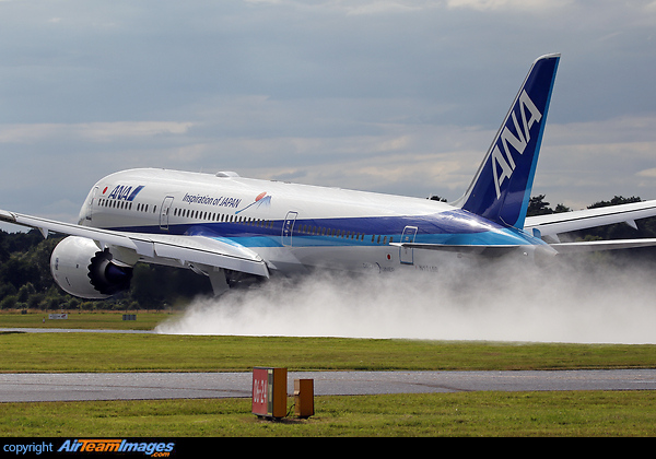 Boeing 787-9 Dreamliner Boeing 787-9 Dreamliner