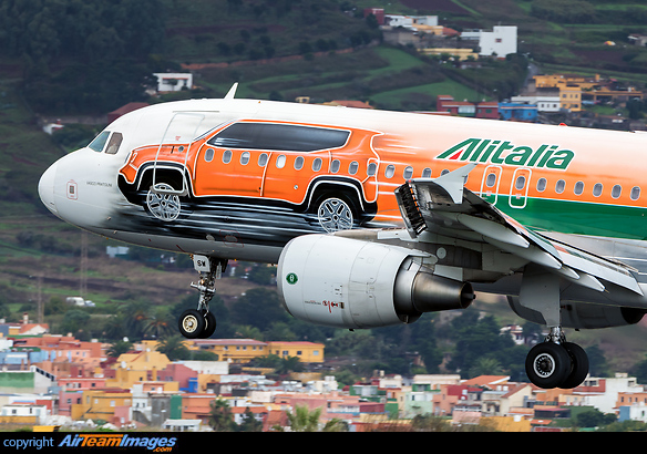 Airbus A320-216 Airbus A320-216