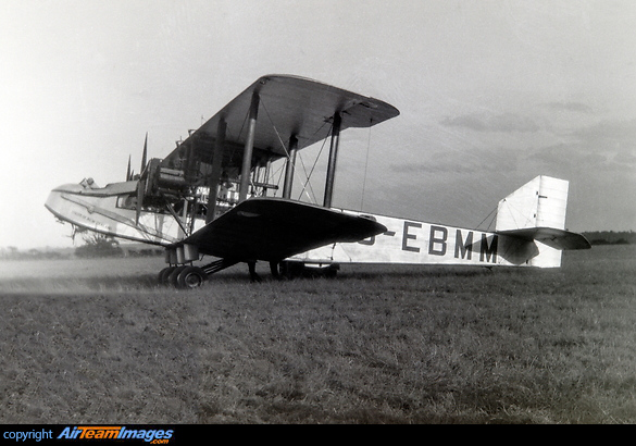 G-EBMM Handley Page W10 delivered 5 March 1926 to Imperial Airways. Sold to National Aviation Displays (Alan Cobham) November 1933 and named "Youth of New Zealand" as seen on this photo. Handley Page Type W10