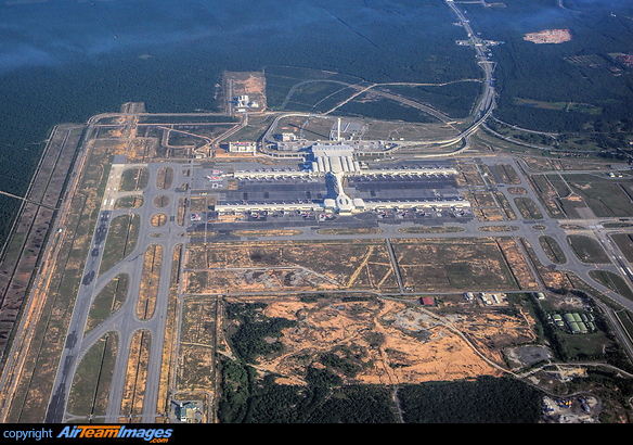 KLIA 2 Use mainly by AirAsia Kuala Lumpur International