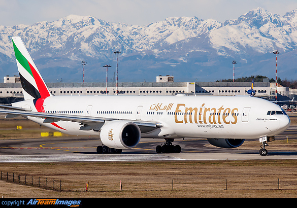 Boeing 777-36N/ER Boeing 777-36N/ER