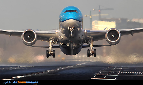 Boeing 787-9 Dreamliner Boeing 787-9 Dreamliner
