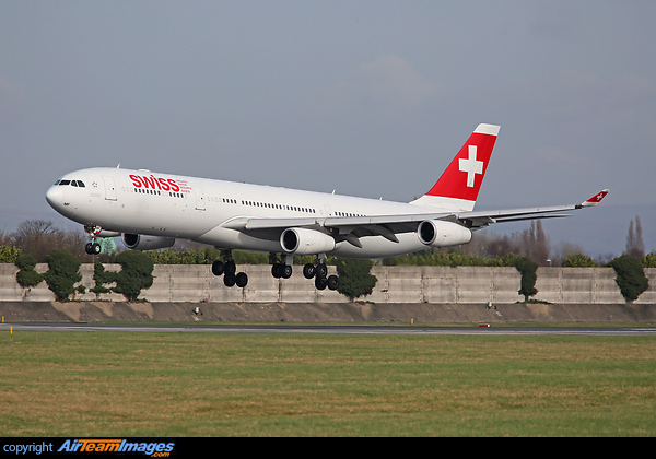 Airbus A340-313X Airbus A340-313X