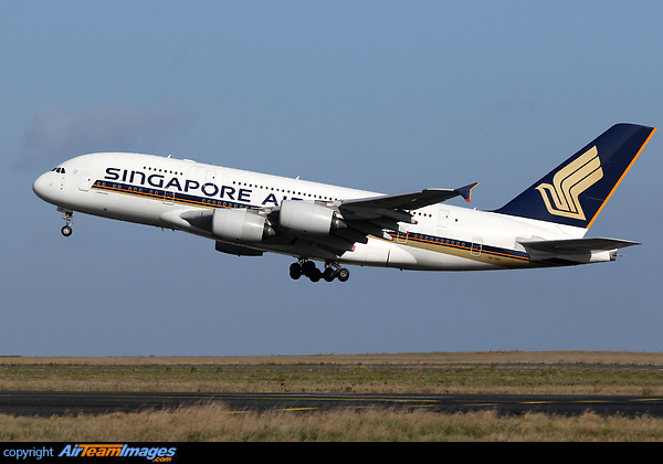 Airbus A380-841 Airbus A380-841