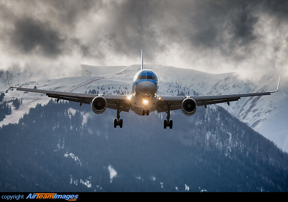 Boeing 757-28A Boeing 757-28A