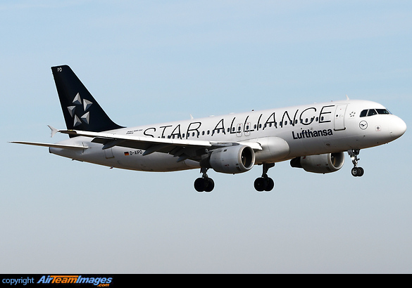 Airbus A320-211 Airbus A320-211