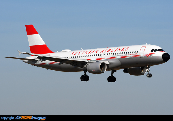 Airbus A320-214 Airbus A320-214