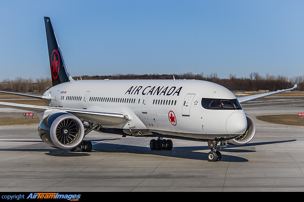 Boeing 787-8 Dreamliner Boeing 787-8 Dreamliner