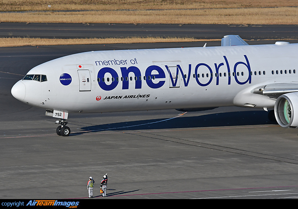 Boeing 777-346 Boeing 777-346
