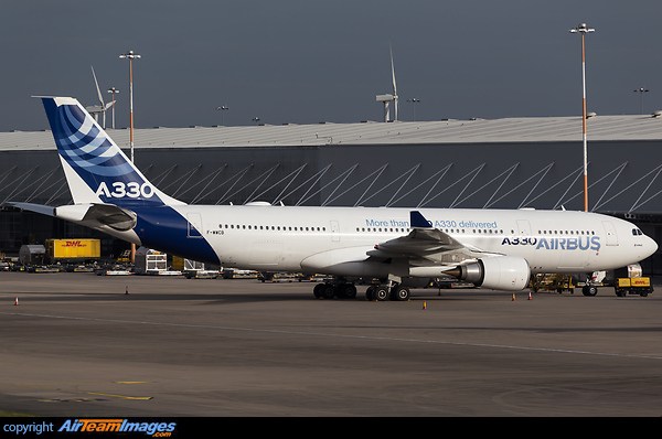 Visiting East Midlands in preperation of an Aid flight to Lagos the following day Airbus A330-203