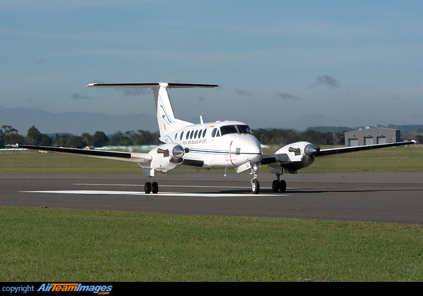 Governor-General, Her Excellency The Rt Hon Dame Patsy Reddy arrives from Wellington for the RNZAF 80th Anniversary Air Tattoo. Beechcraft King Air 200