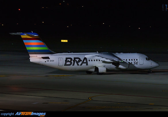 British Aerospace Avro RJ100 British Aerospace Avro RJ100