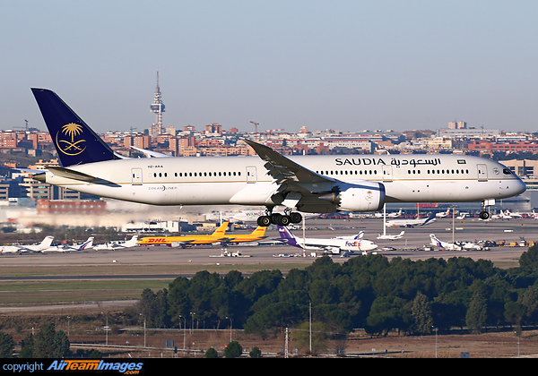 Boeing 787-9 Dreamliner Boeing 787-9 Dreamliner