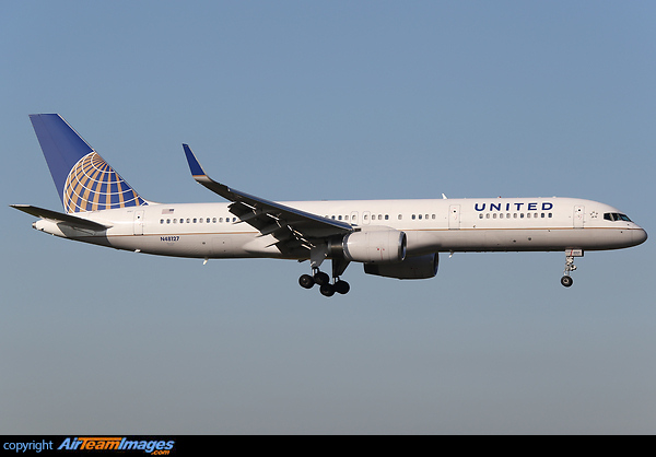 Boeing 757-224 Boeing 757-224