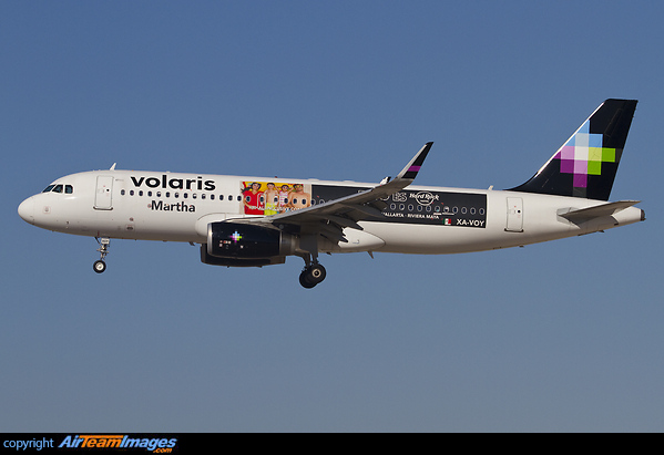 Airbus A320-233 Airbus A320-233