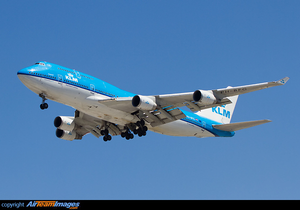 Boeing 747-406 Boeing 747-406