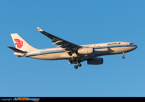 Airbus A330-243 Airbus A330-243