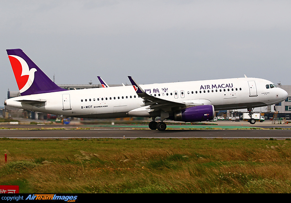 Airbus A320-232 Airbus A320-232