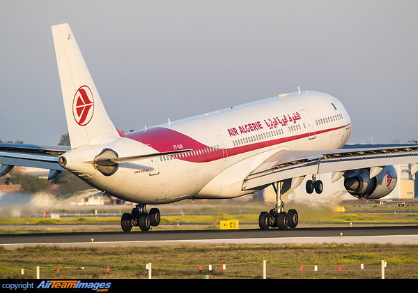Airbus A330-202 Airbus A330-202