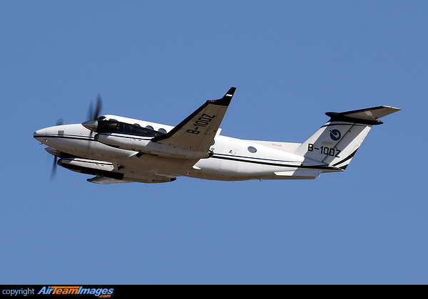 Beechcraft King Air 300