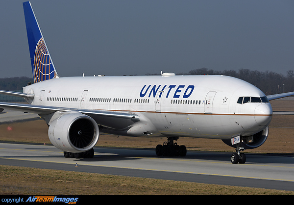 Boeing 777-224/ER Boeing 777-224/ER