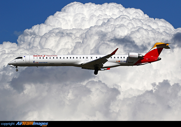 Bombardier CRJ-1000 NextGen Bombardier CRJ-1000 NextGen