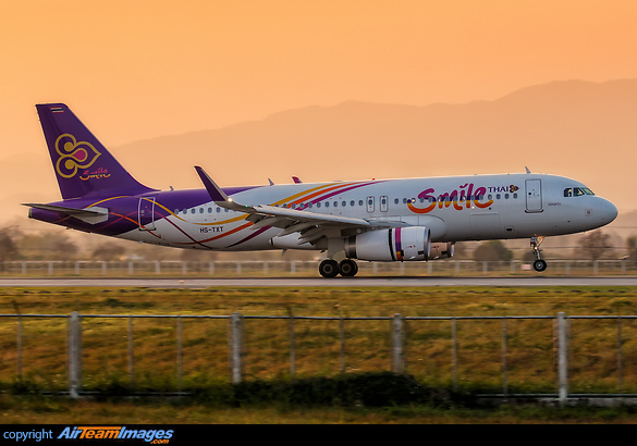 Airbus A320-232 Airbus A320-232