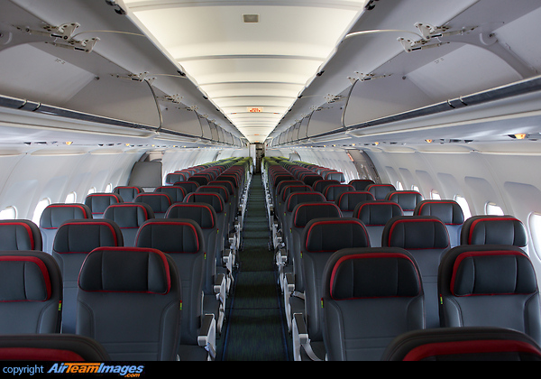 Airbus A321-211 Airbus A321-211