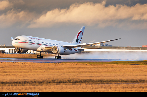 Boeing 787-8 Dreamliner Boeing 787-8 Dreamliner