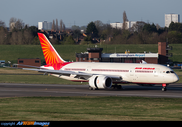 Boeing 787-8 Dreamliner Boeing 787-8 Dreamliner