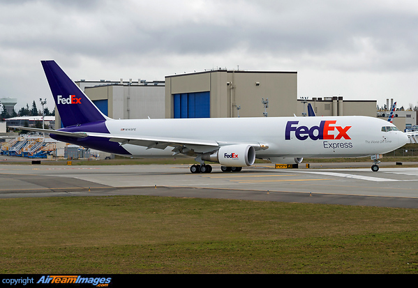 FedEx latest and newest 767 on her delivery flight Boeing 767-3S2F/ER