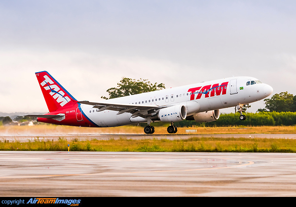 Airbus A320-214 Airbus A320-214