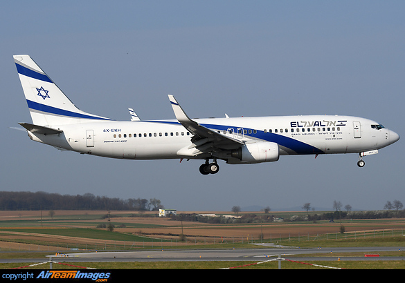 Boeing 737-85P Boeing 737-85P
