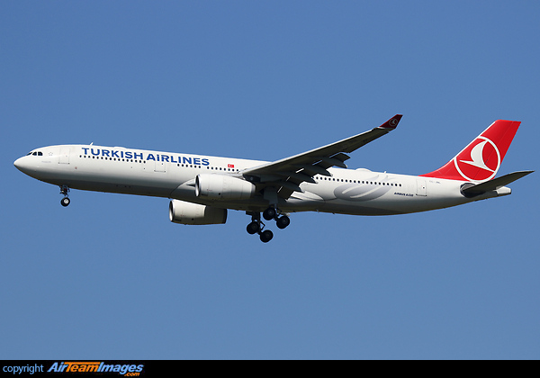 Airbus A330-343X Airbus A330-343X