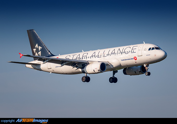 Airbus A320-232 Airbus A320-232
