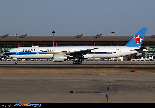 Boeing 777-31B/ER Boeing 777-31B/ER