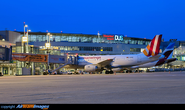 Airbus A319-112 Airbus A319-112