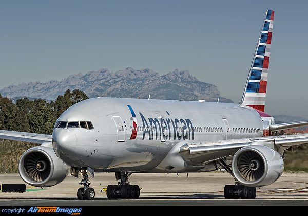 Boeing 777-223/ER Boeing 777-223/ER