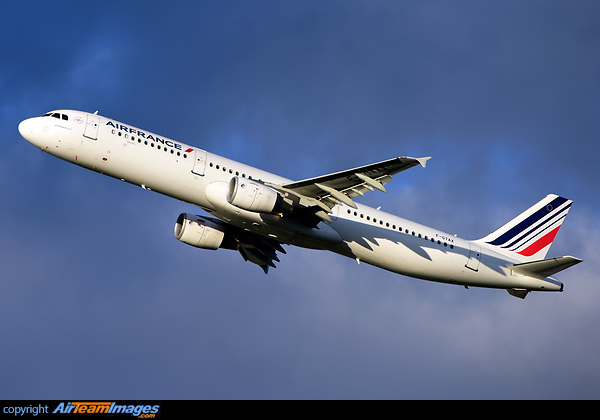 Airbus A321-211 Airbus A321-211