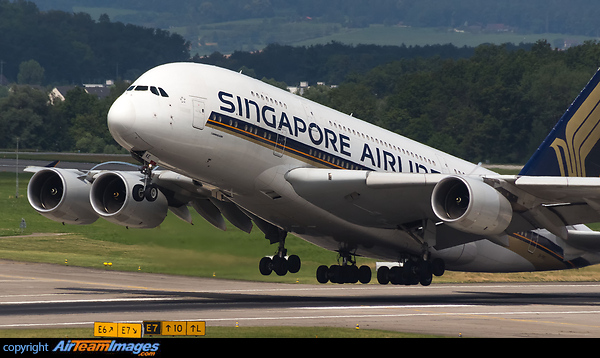 Airbus A380-841 Airbus A380-841