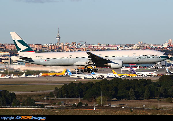 Boeing 777-367/ER Boeing 777-367/ER